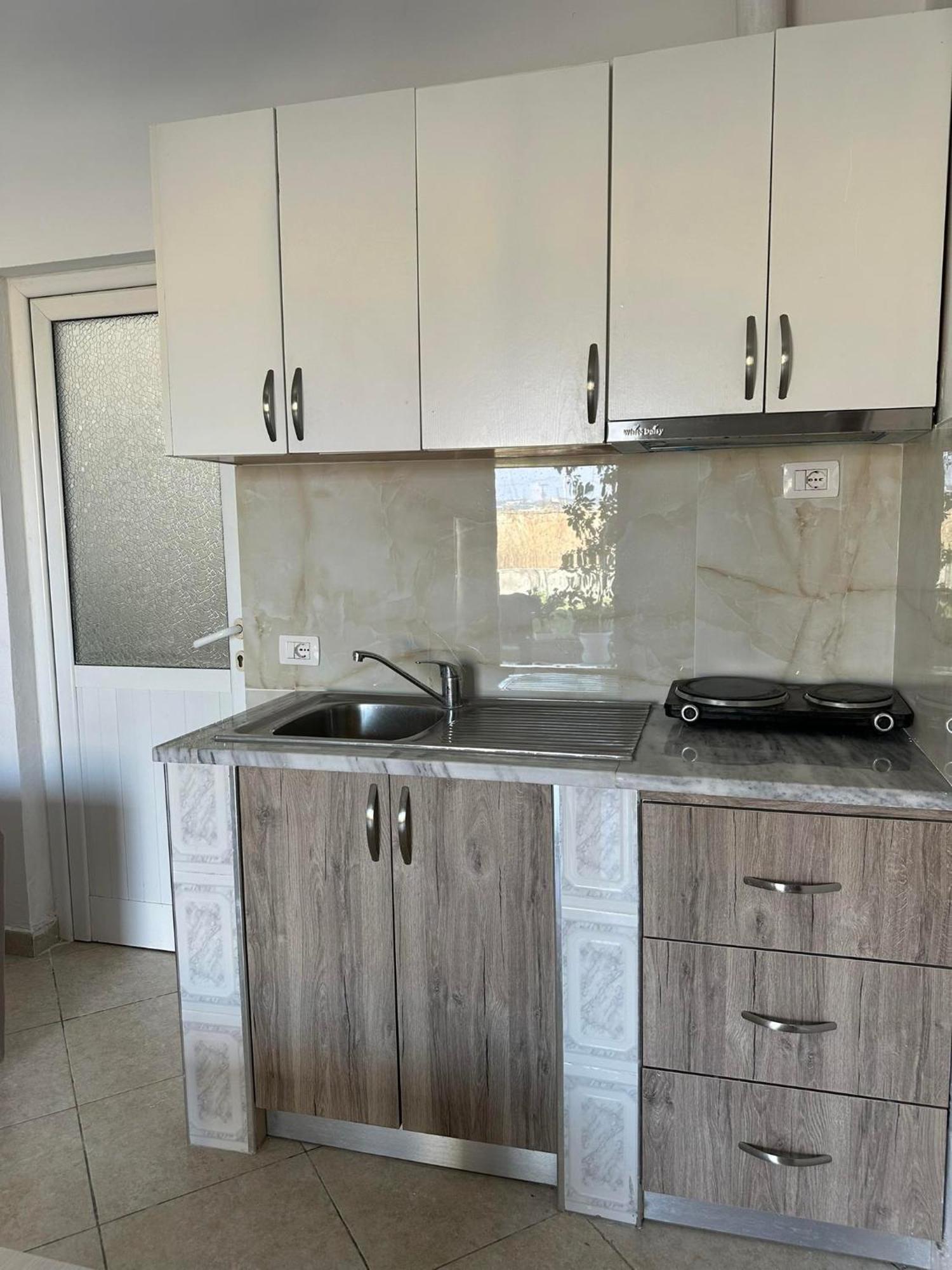 Elite Inn Vlorë Стая снимка