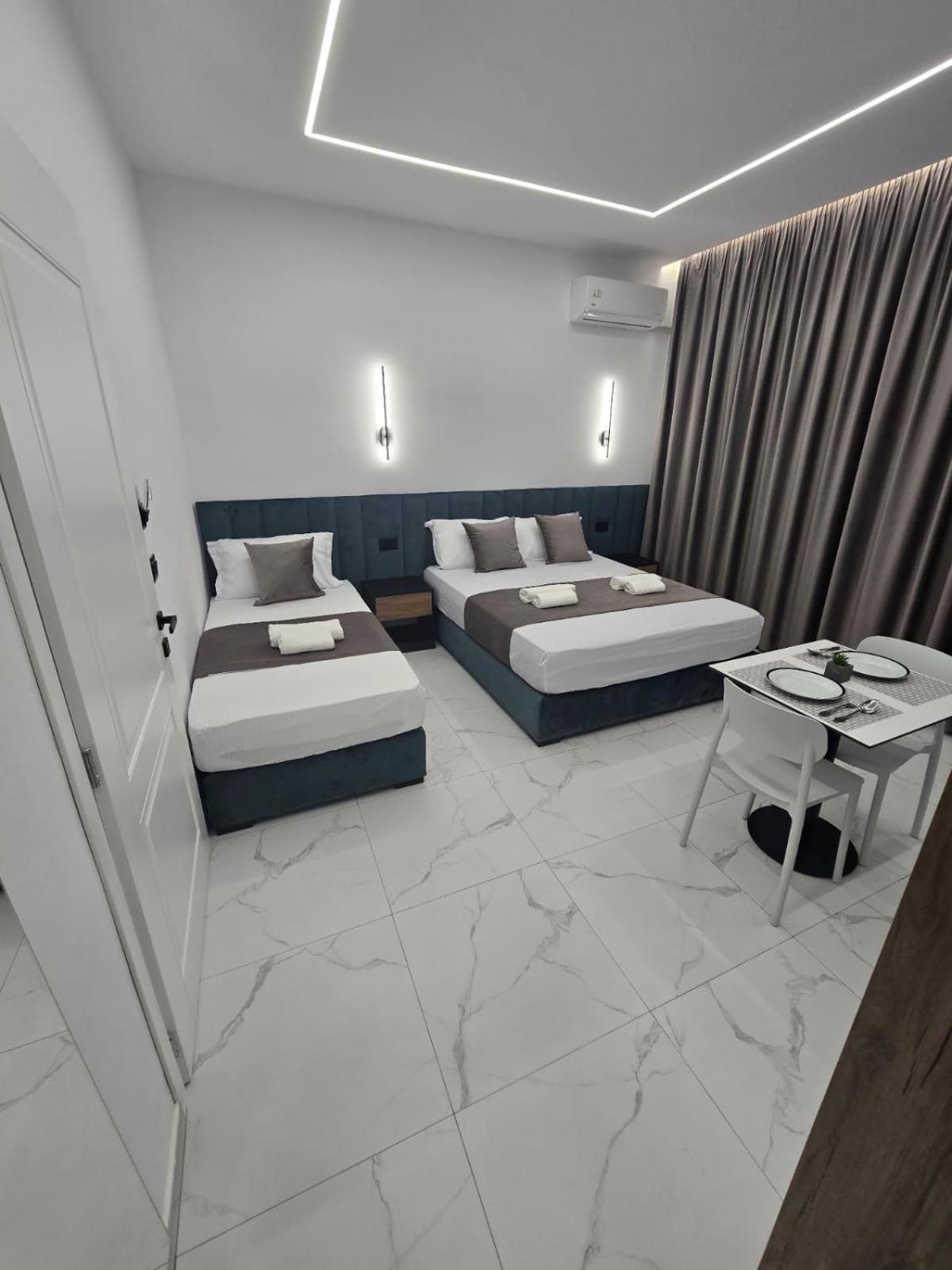 Elite Inn Vlorë Екстериор снимка