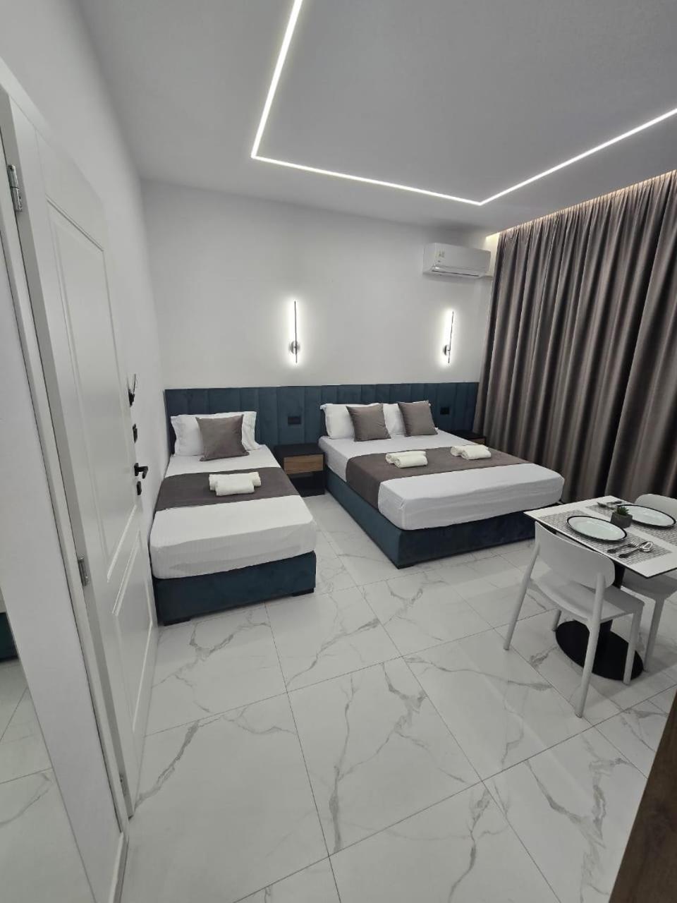 Elite Inn Vlorë Екстериор снимка