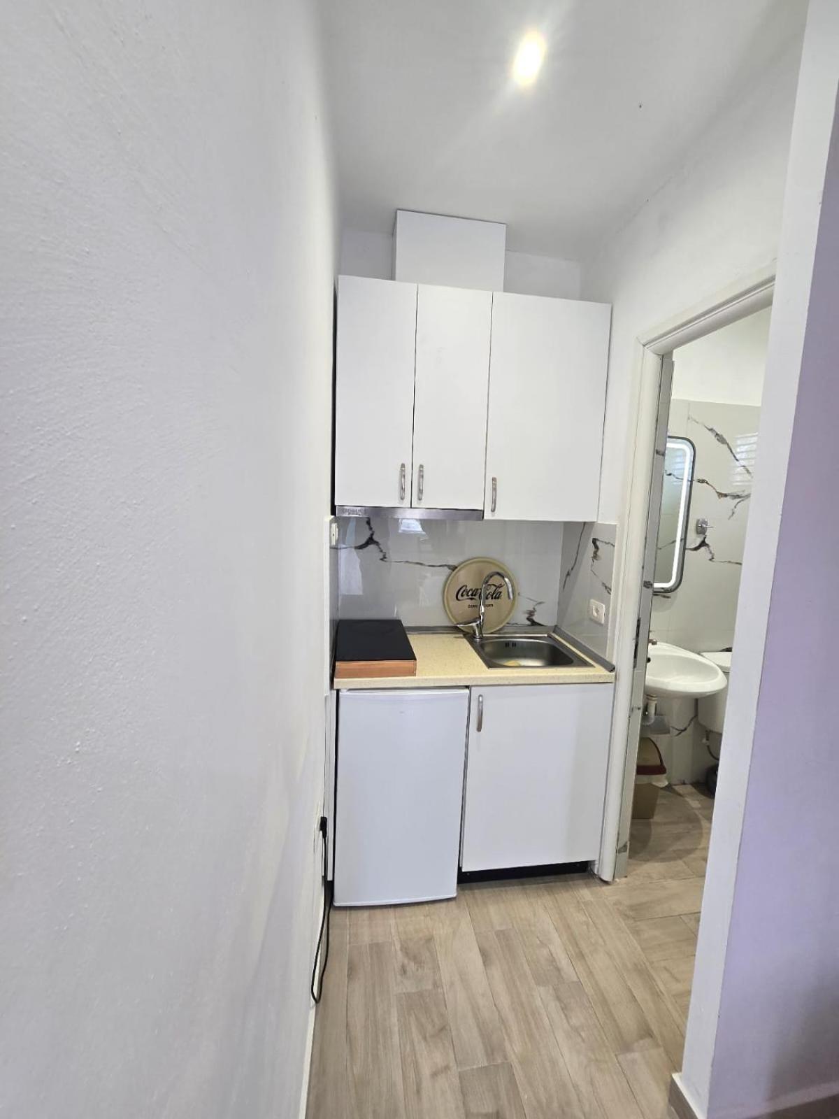 Elite Inn Vlorë Екстериор снимка