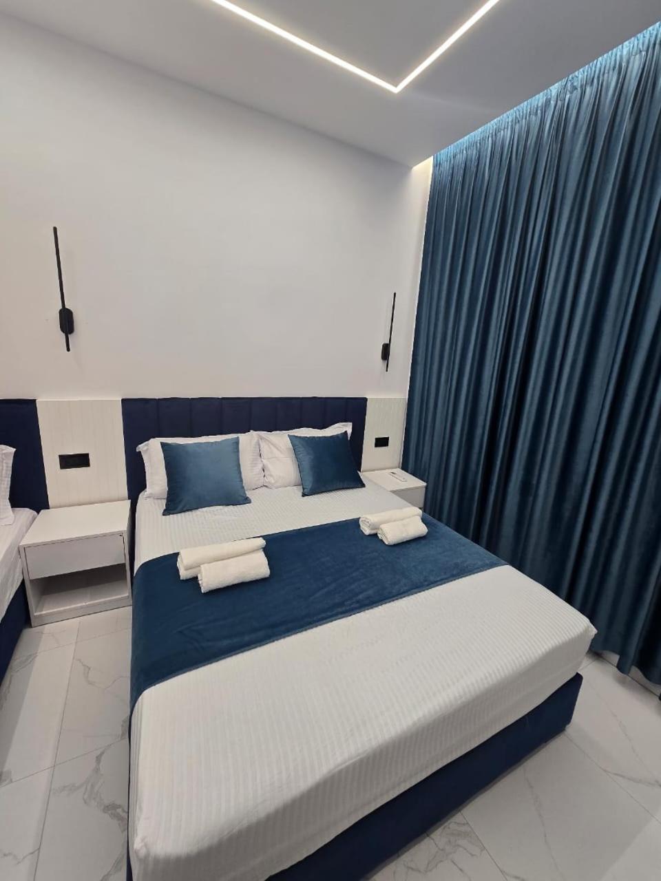 Elite Inn Vlorë Екстериор снимка