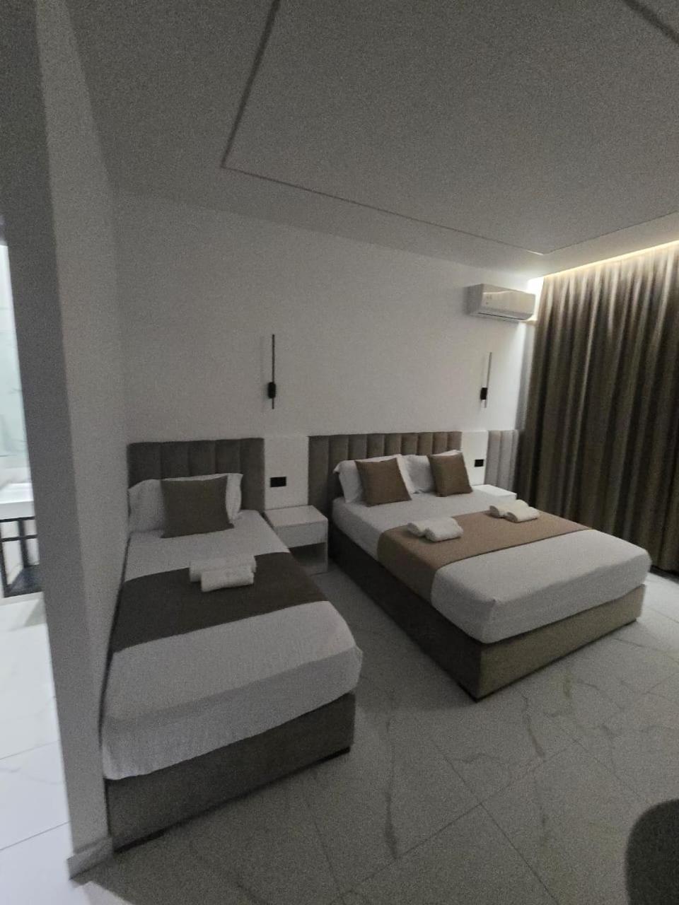 Elite Inn Vlorë Екстериор снимка